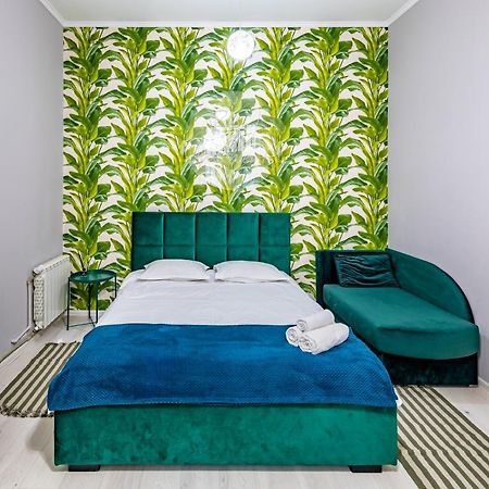 Bv Apartments Green Lviv Bagian luar foto