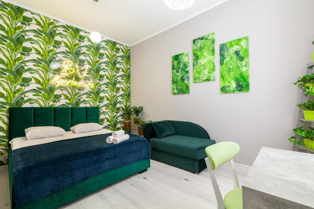 Bv Apartments Green Lviv Bagian luar foto