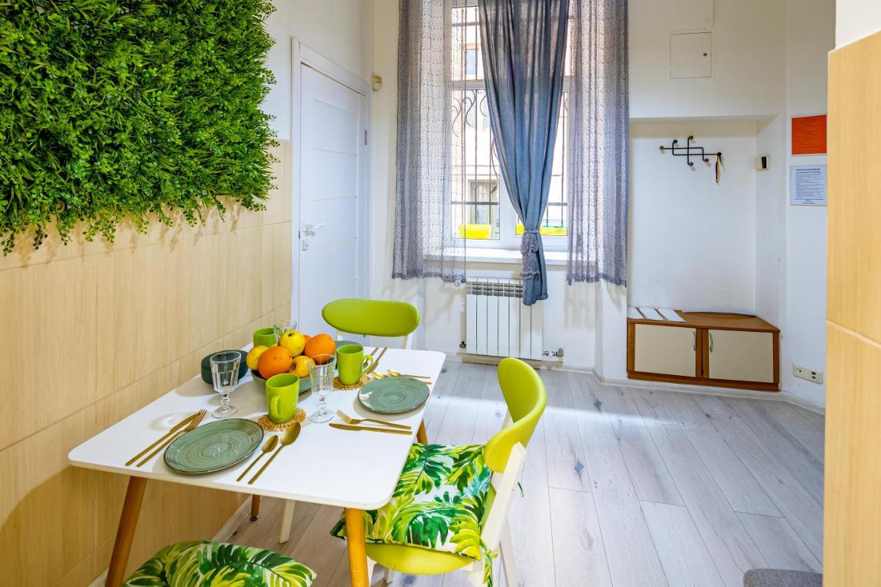 Bv Apartments Green Lviv Bagian luar foto