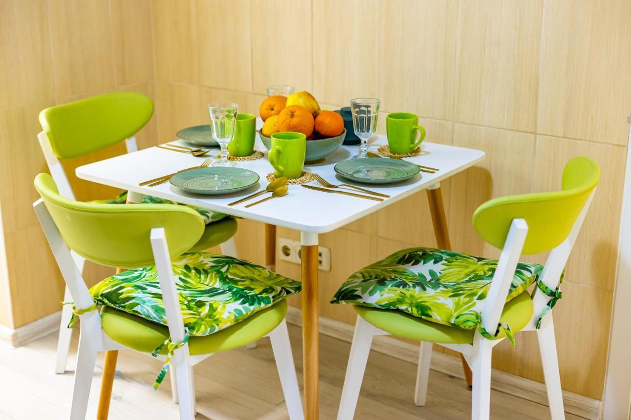 Bv Apartments Green Lviv Bagian luar foto