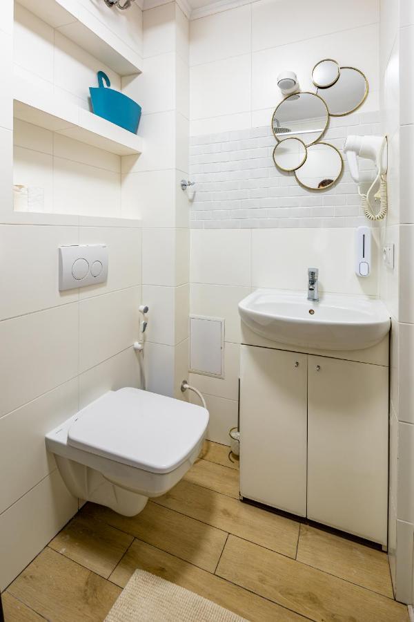 Bv Apartments Green Lviv Bagian luar foto